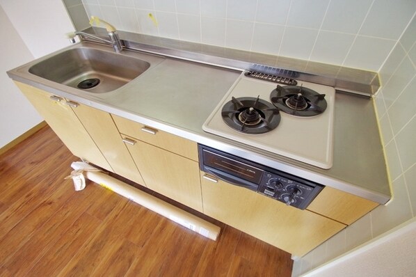 ヒルサイドタウンBの物件内観写真